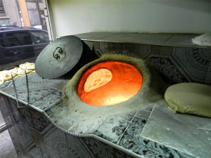 bread in tandoor